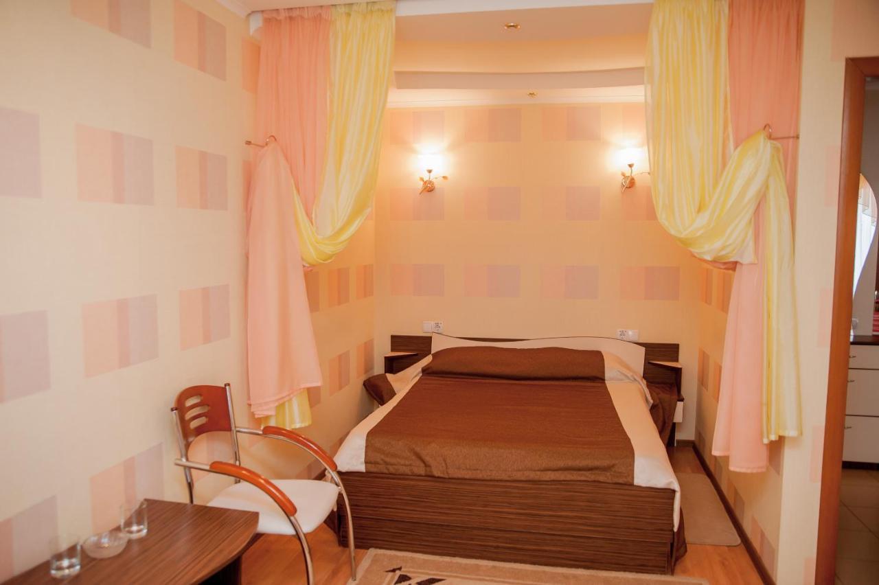 Dniprovski Zori Krementschuk Exterior foto